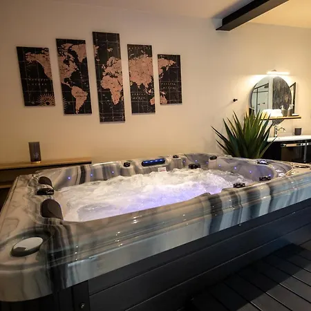 Panzió Les De Sonia Et Eric Couvains (Manche)